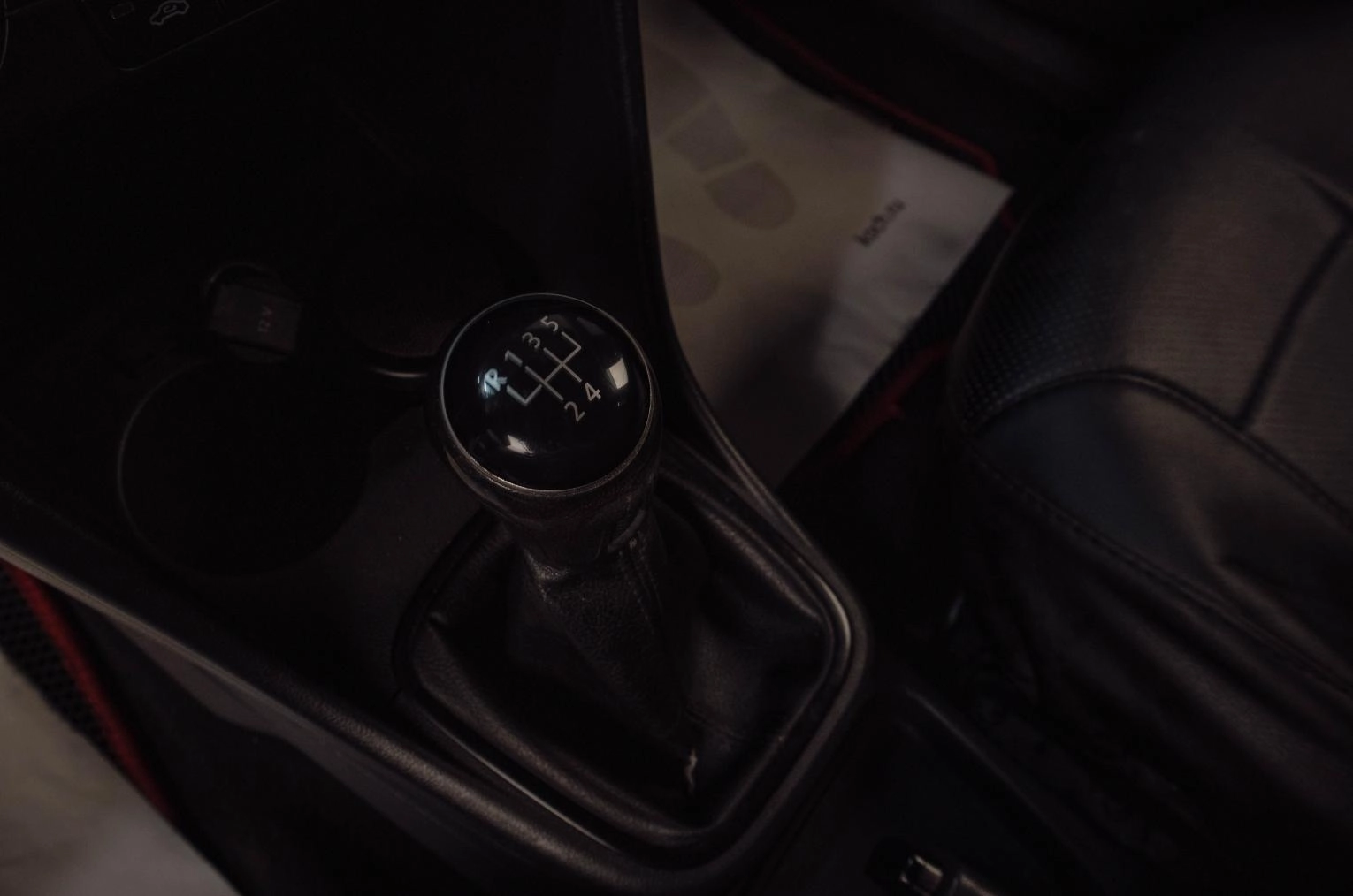 Volkswagen Polo 13 из 16