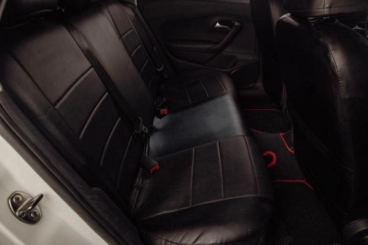 Volkswagen Polo 15 из 16