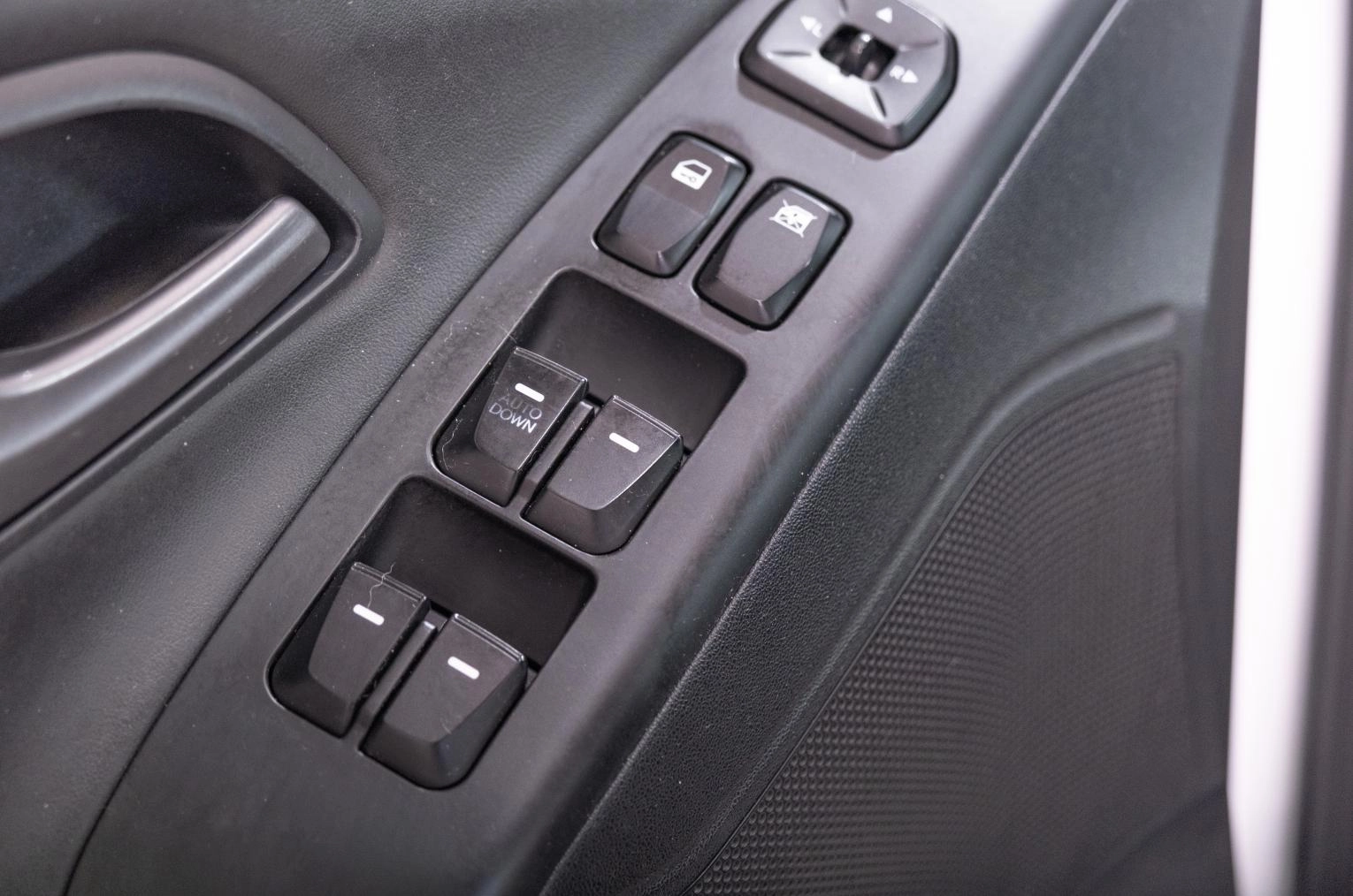 Hyundai ix35 12 из 24