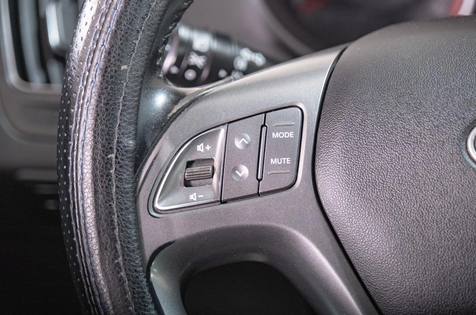 Hyundai ix35 14 из 24