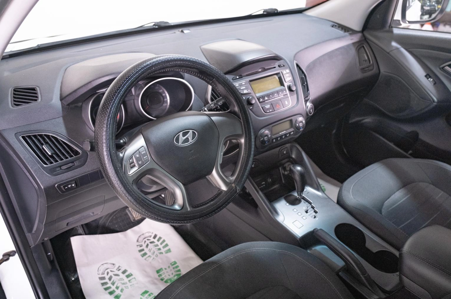 Hyundai ix35 7 из 24