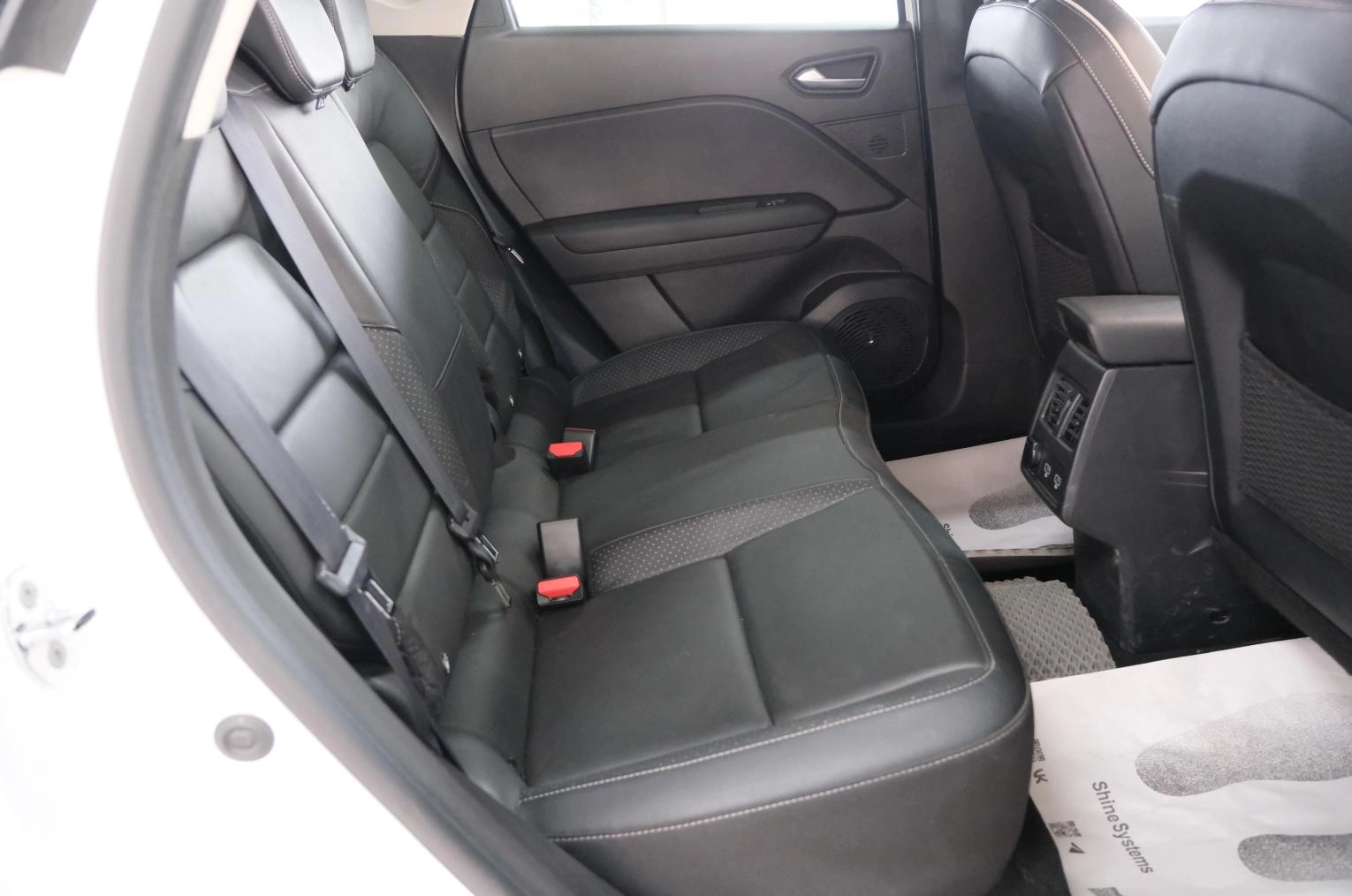 Renault Captur 24 из 28