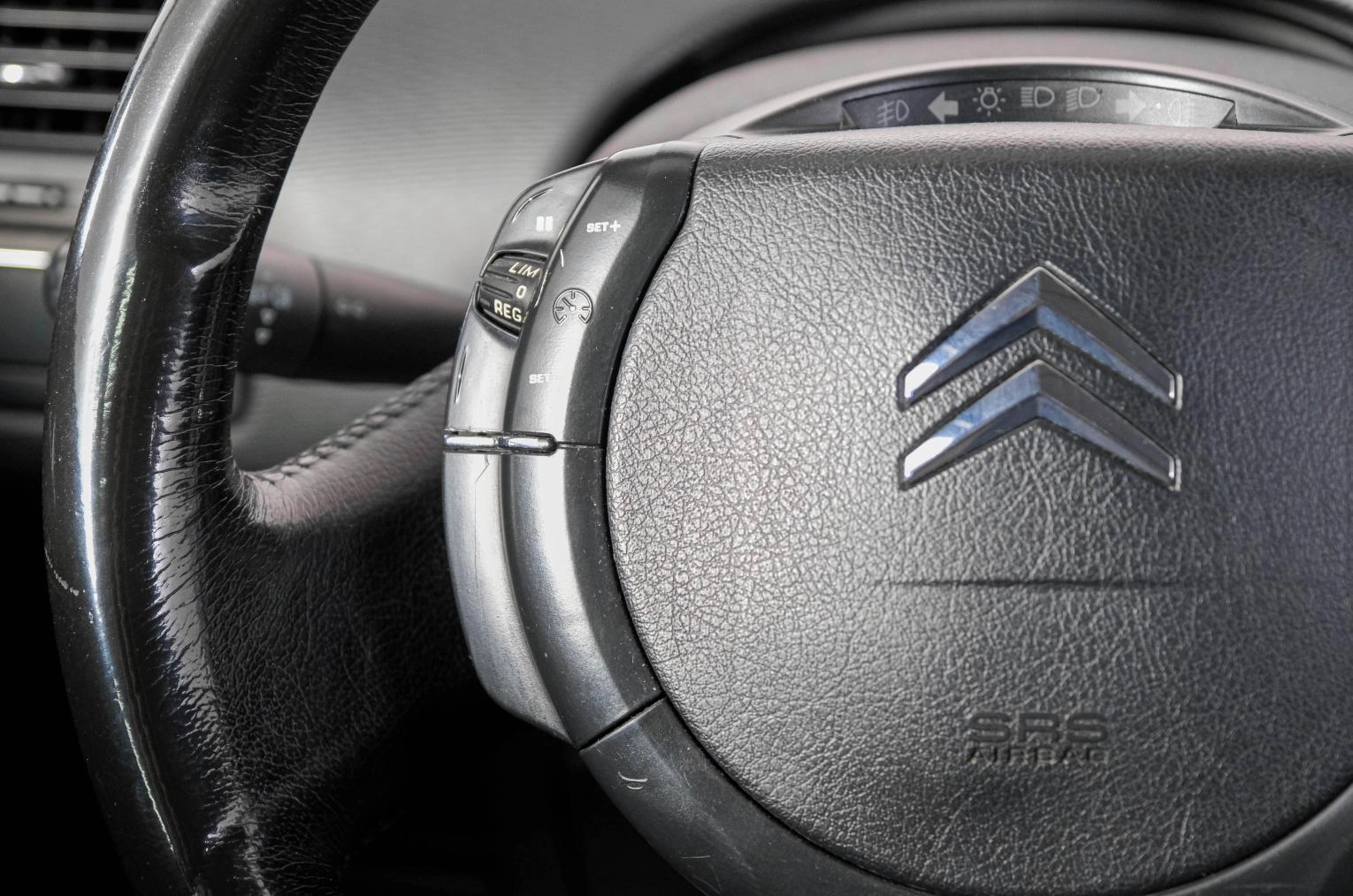 Citroen C4 16 из 20