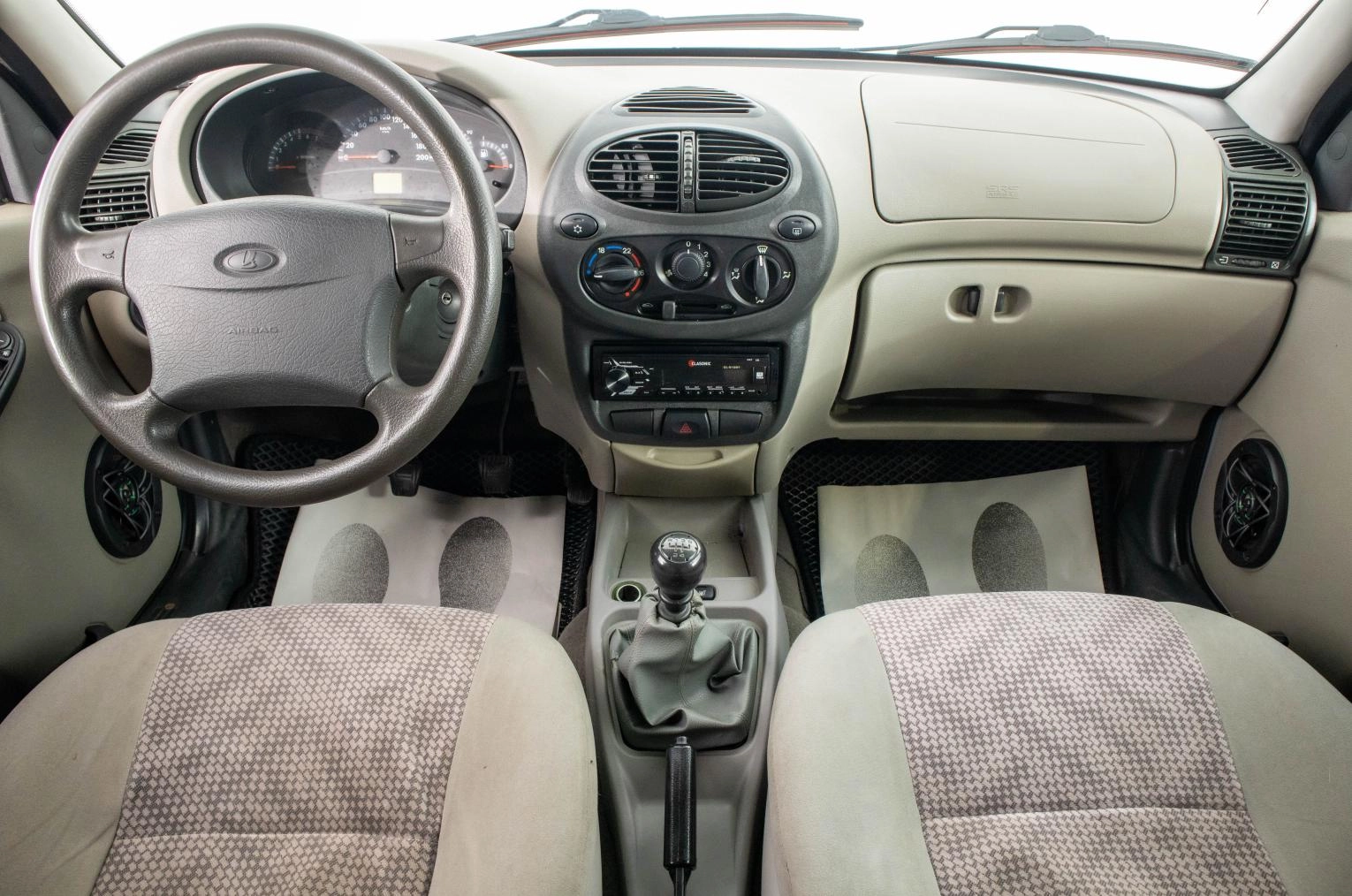 ВАЗ (LADA) Kalina 9 из 23