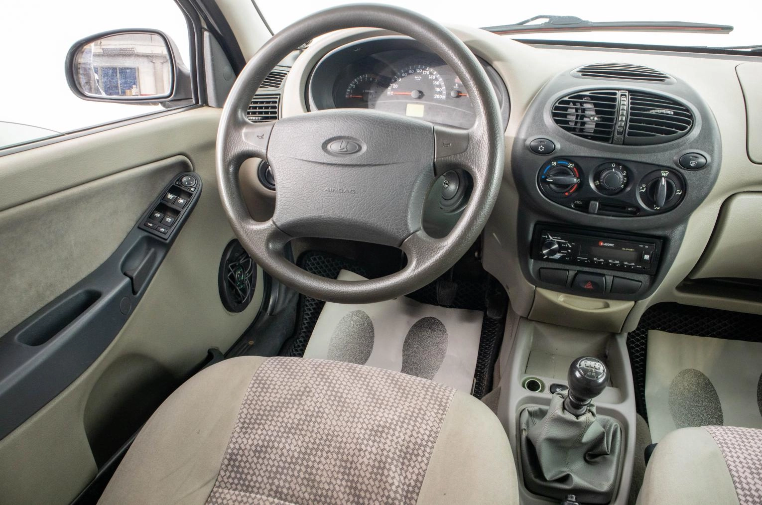 ВАЗ (LADA) Kalina 14 из 23