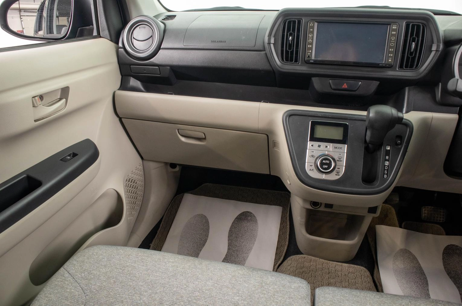 Toyota Passo 21 из 25