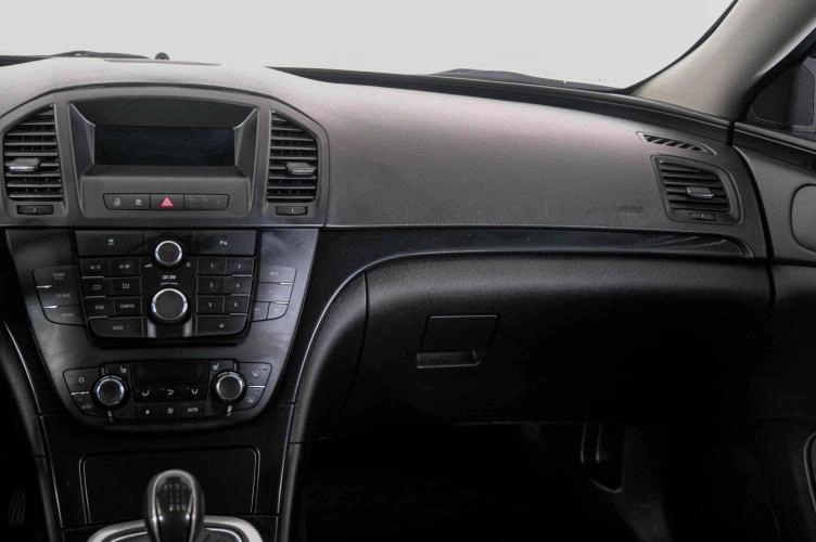 Opel Insignia 14 из 24