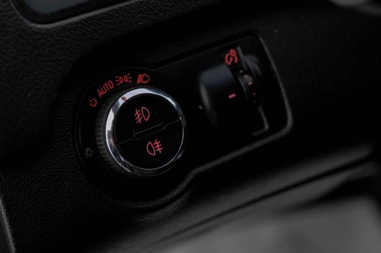 Opel Insignia 21 из 24