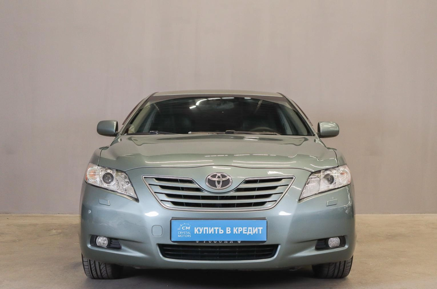 Toyota Camry 2 из 23