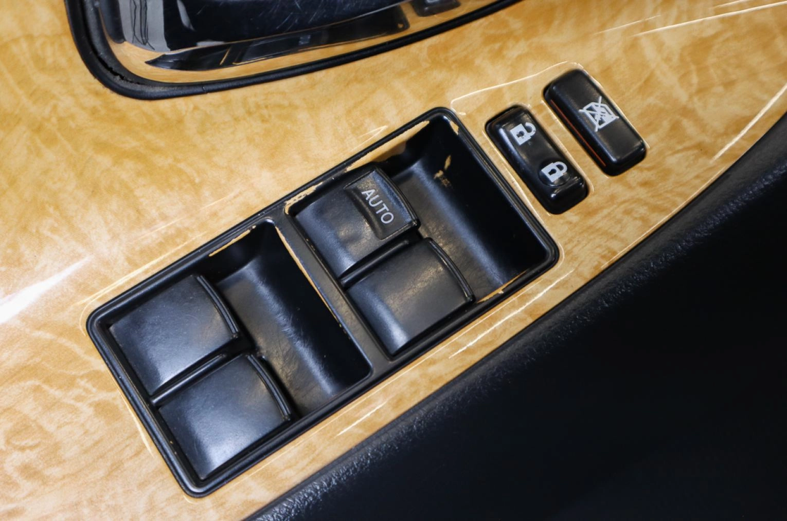 Toyota Camry 11 из 23