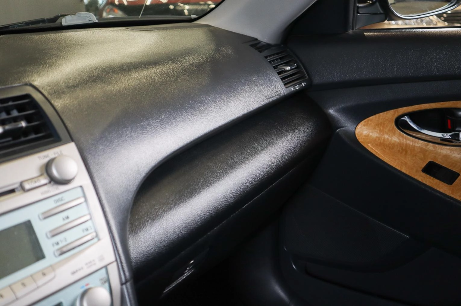 Toyota Camry 15 из 23