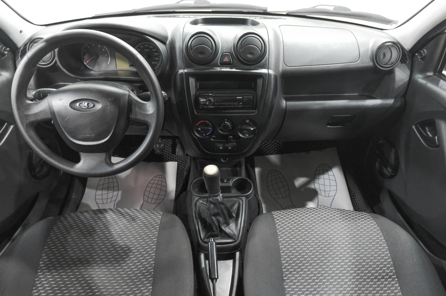 ВАЗ (LADA) Granta 10 из 22