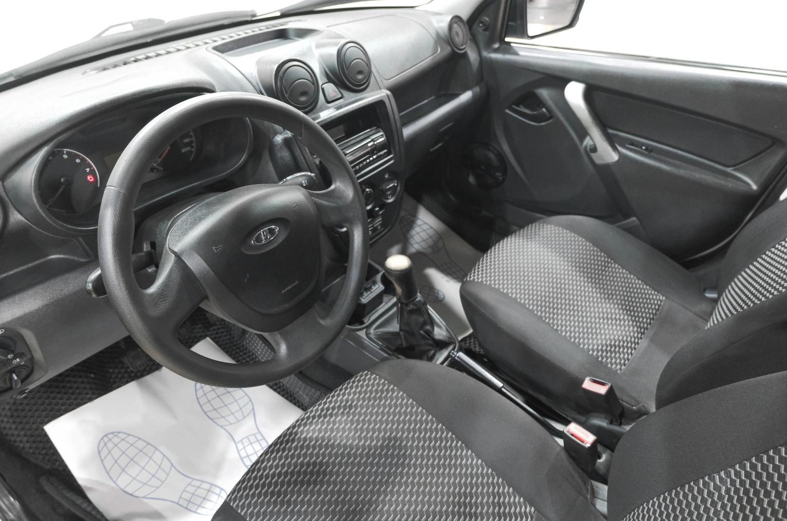 ВАЗ (LADA) Granta 7 из 22