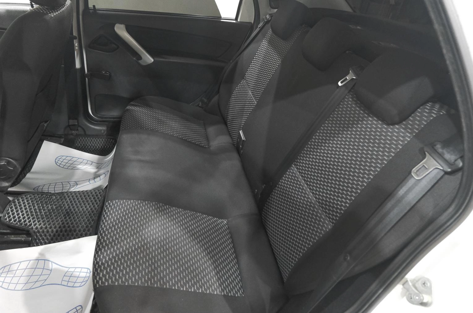 ВАЗ (LADA) Granta 21 из 22