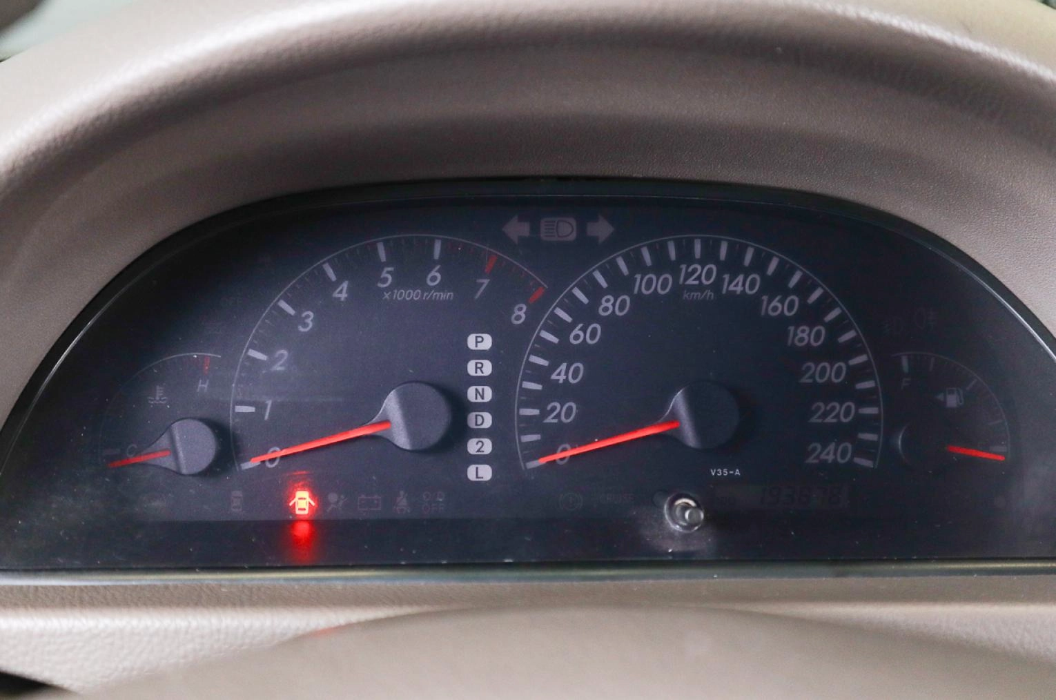 Toyota Camry 12 из 23