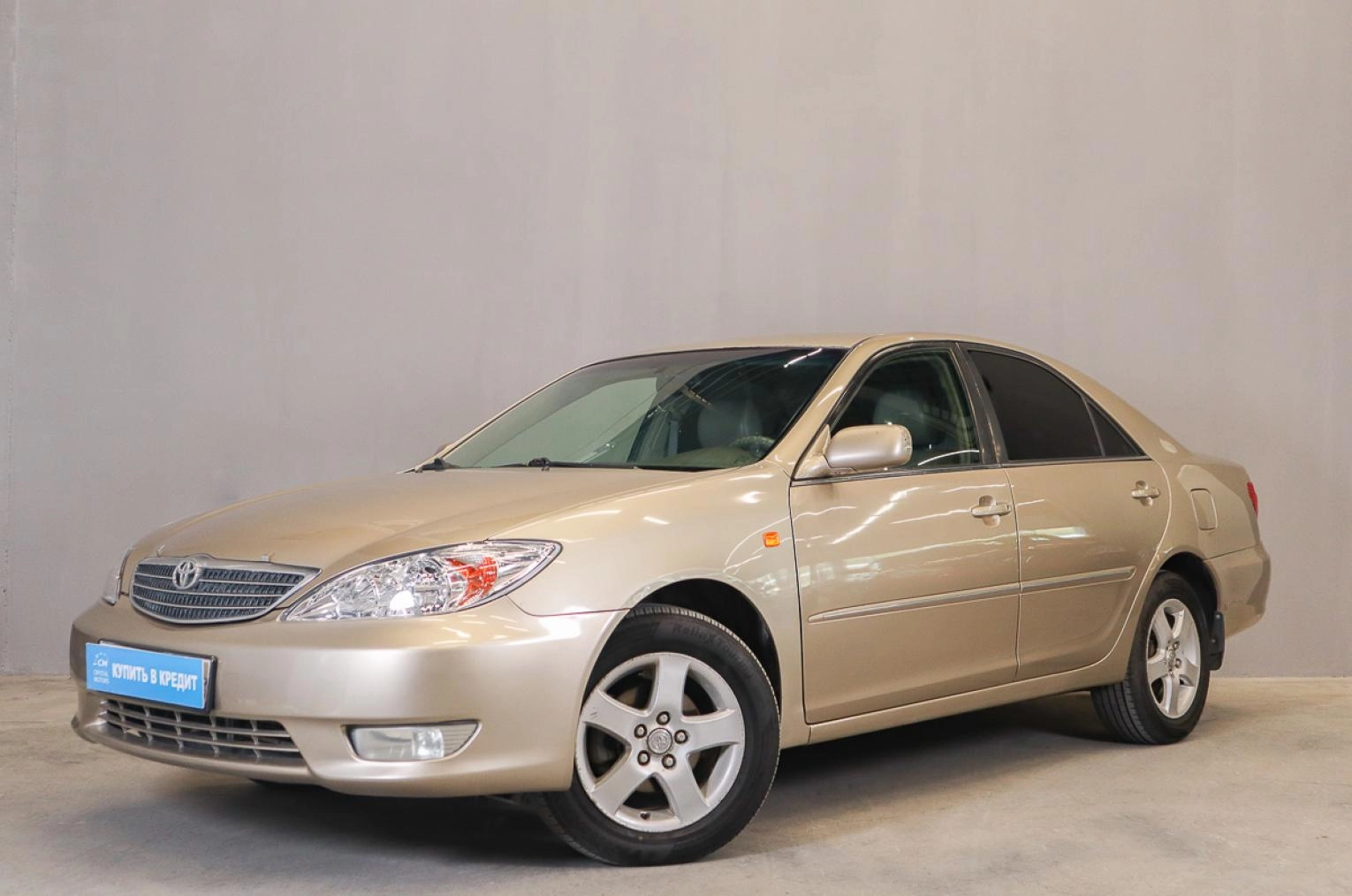 Toyota Camry 3 из 23