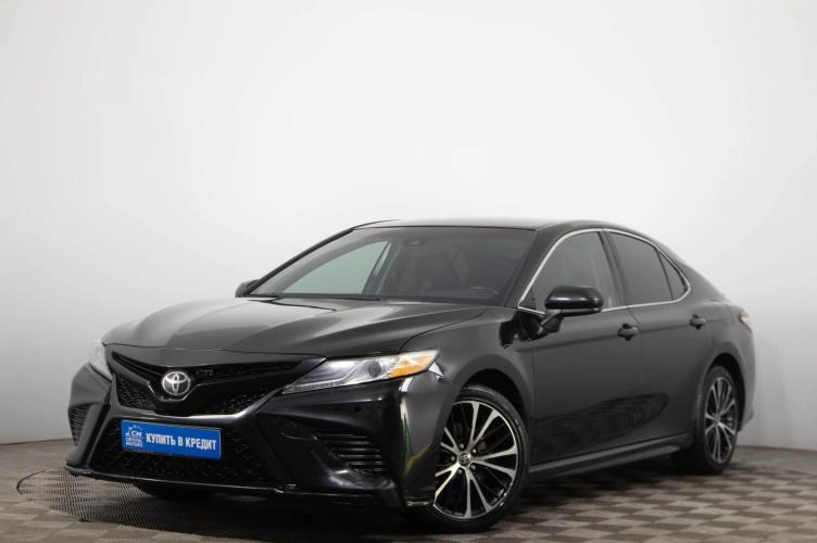 Toyota Camry 3 из 5