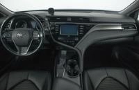 Toyota Camry 14 из 23