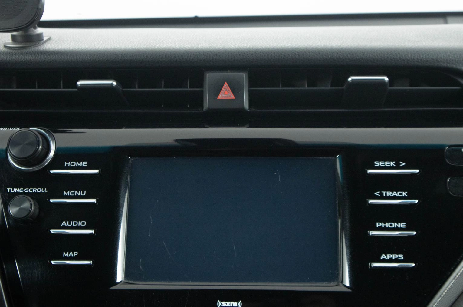 Toyota Camry 19 из 23