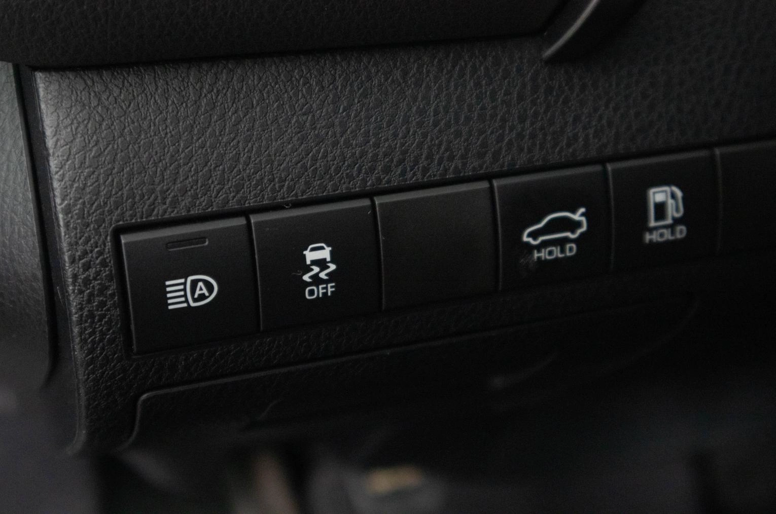 Toyota Camry 22 из 23