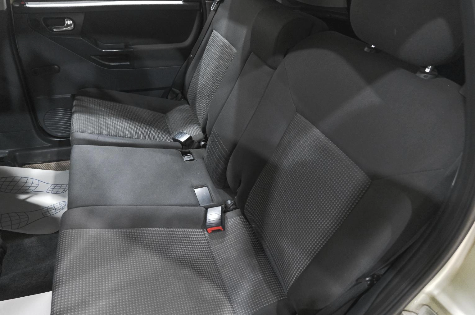 Opel Meriva 21 из 22