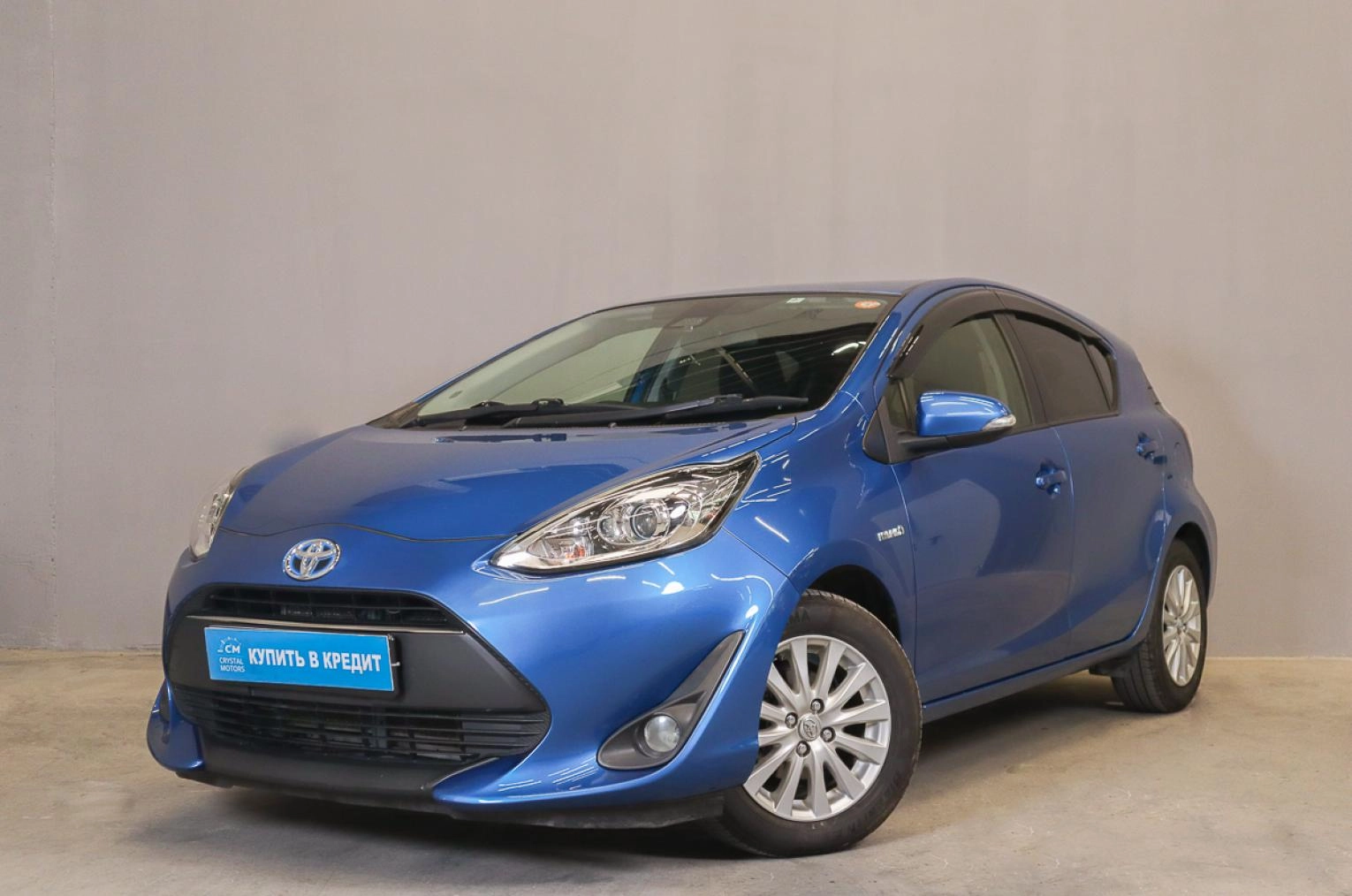 Toyota Aqua 3 из 20