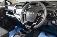 Toyota Aqua 7 из 20