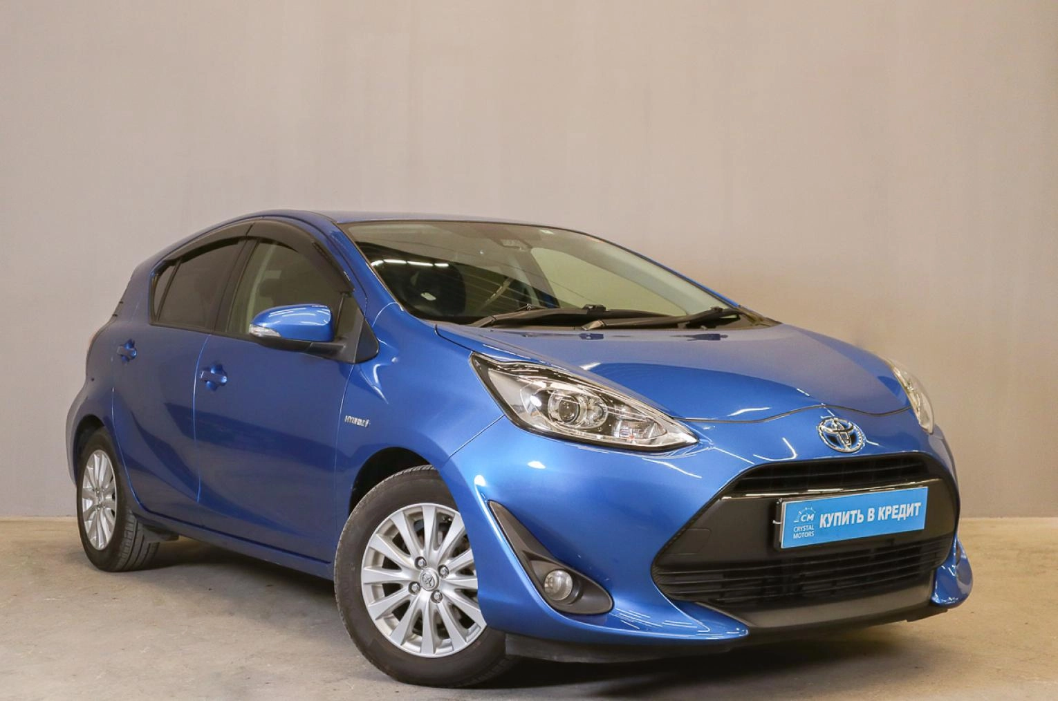 Toyota Aqua 1 из 20