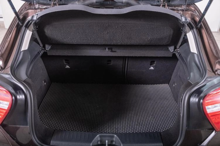 Mercedes-Benz A-класс 24 из 24