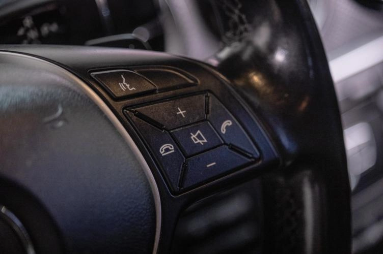 Mercedes-Benz A-класс 13 из 24