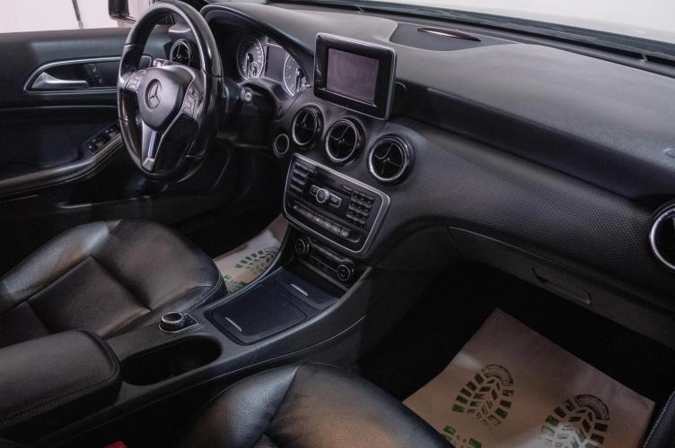 Mercedes-Benz A-класс 19 из 24