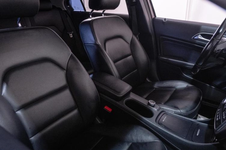 Mercedes-Benz A-класс 21 из 24