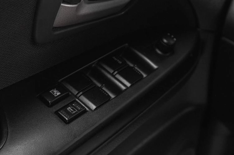 Suzuki SX4 9 из 18