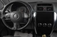 Suzuki SX4 15 из 18
