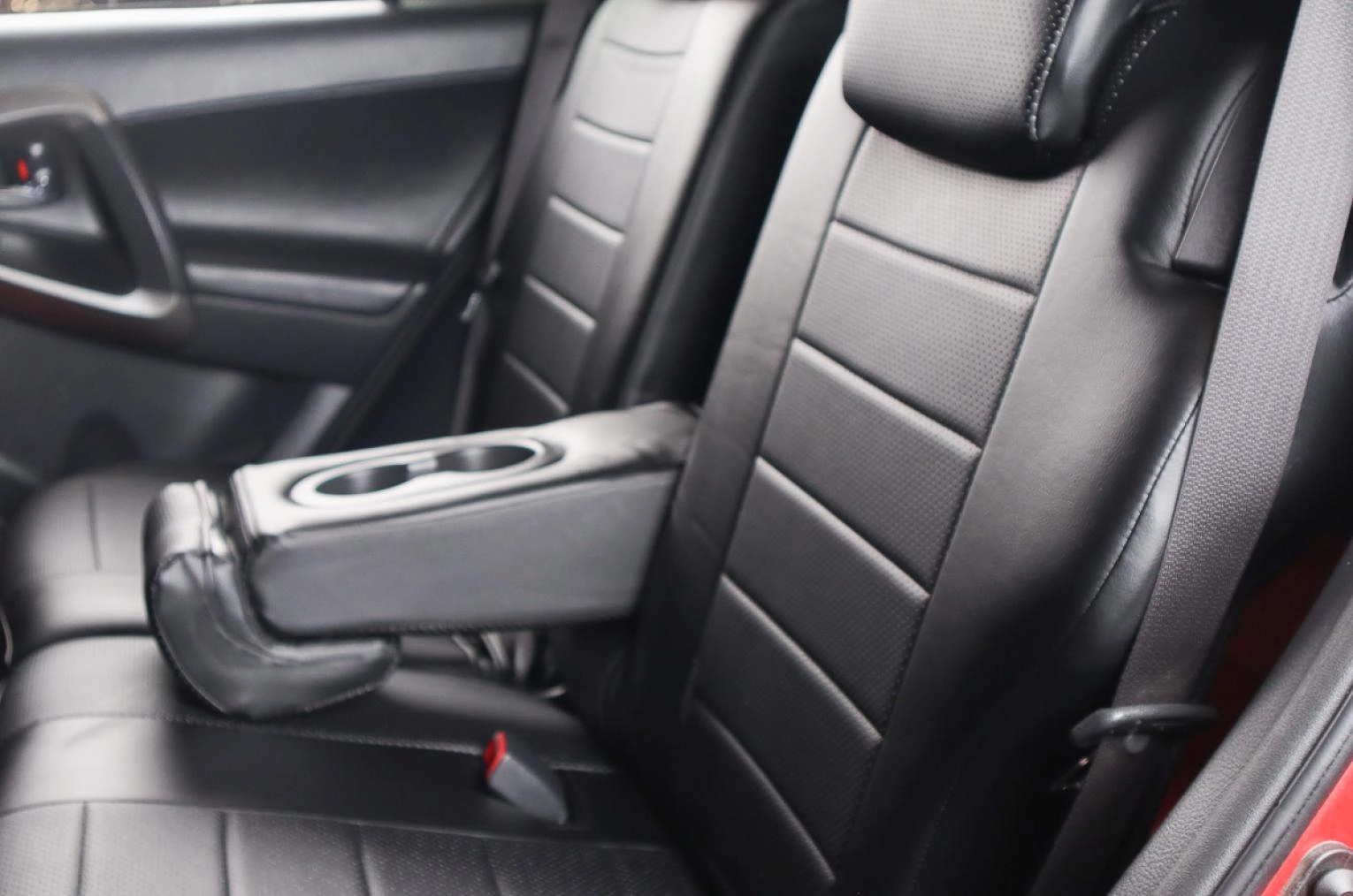 Toyota RAV4 17 из 19