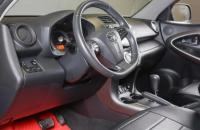 Toyota RAV4 7 из 19