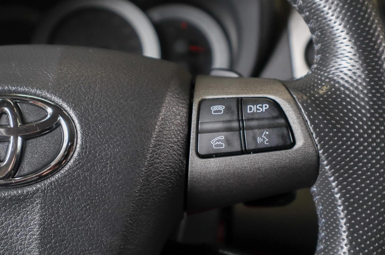 Toyota RAV4 11 из 19