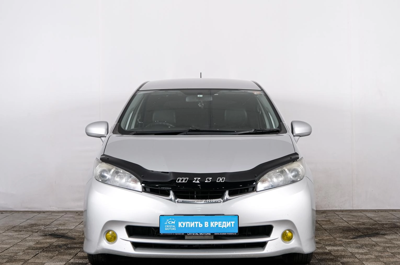 Toyota Wish 2 из 22