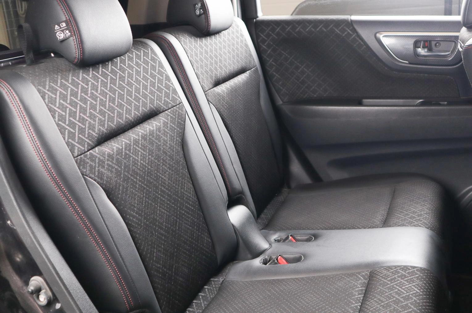 Honda N-WGN 16 из 18