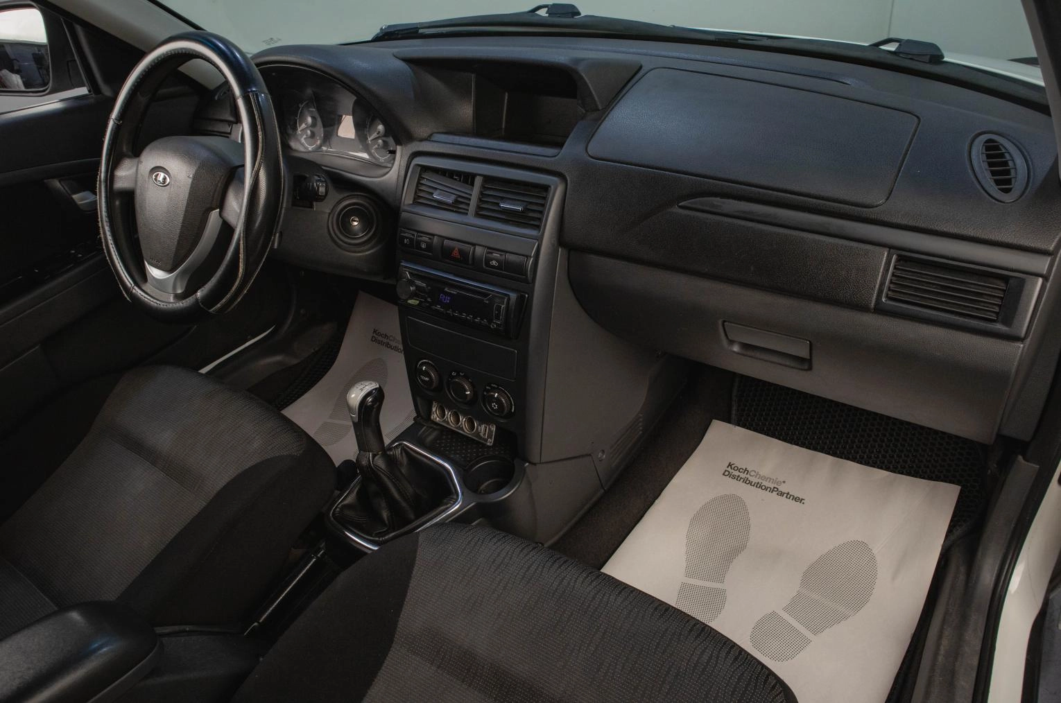 ВАЗ (LADA) Priora 15 из 17