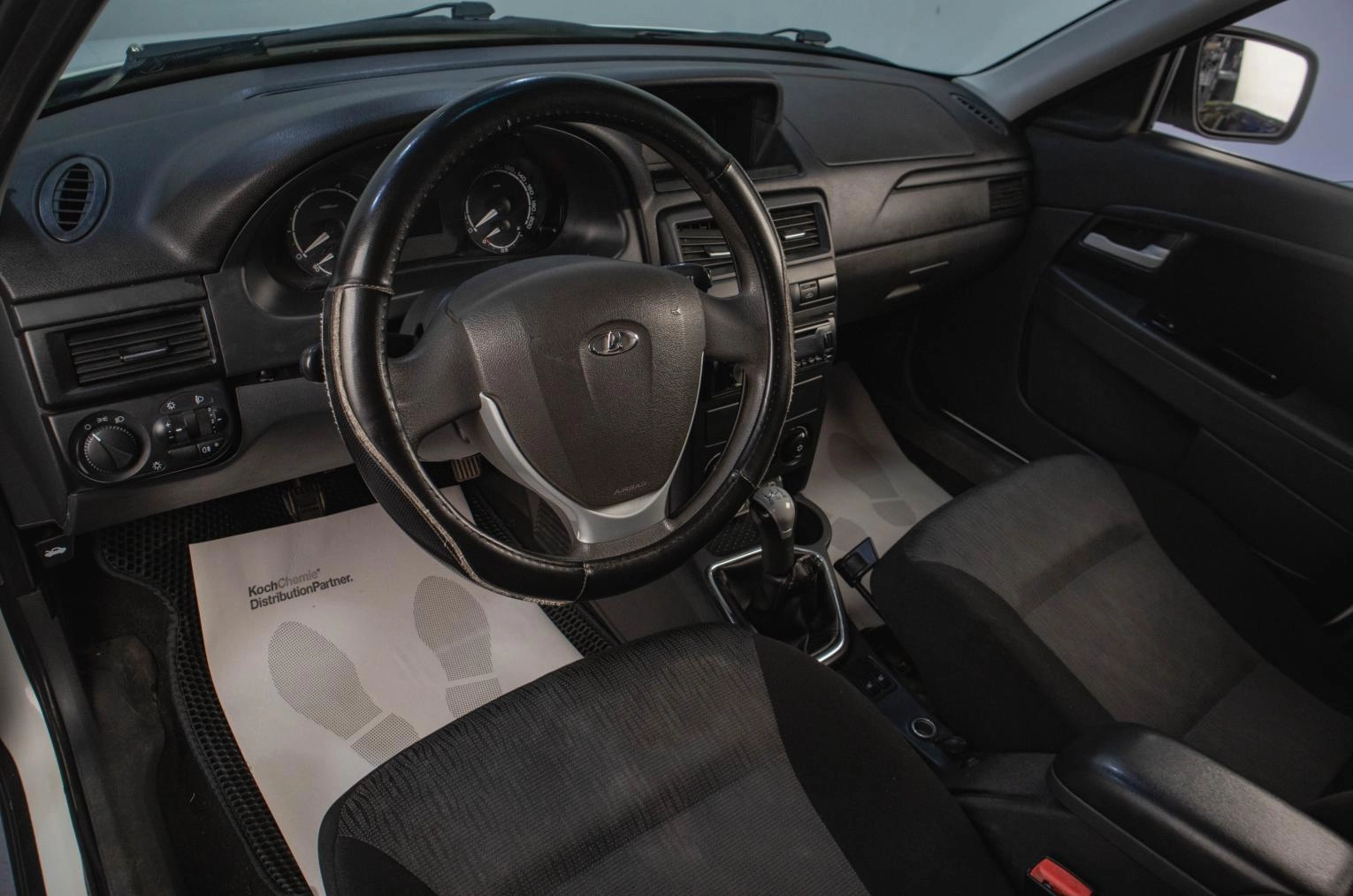 ВАЗ (LADA) Priora 7 из 17