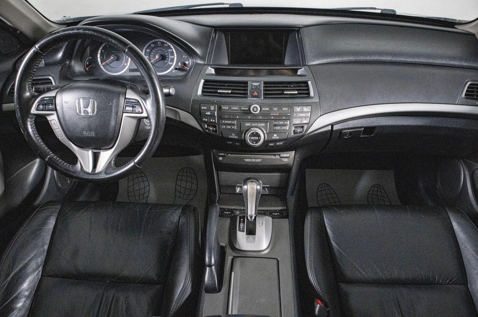 Honda Accord 14 из 20