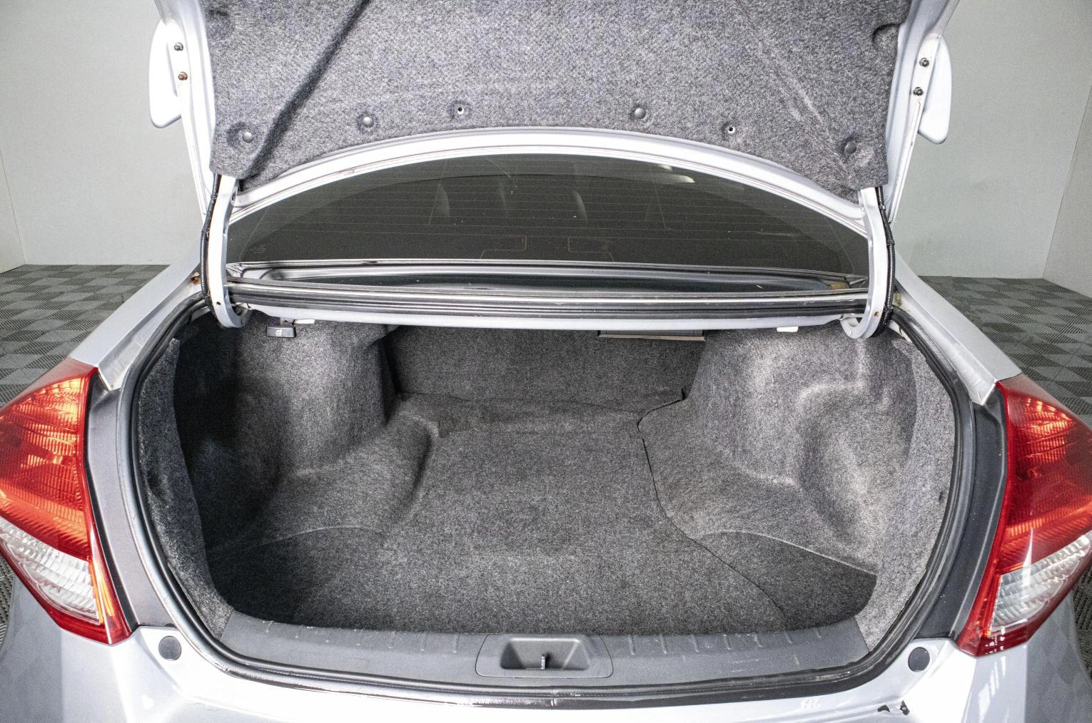 Honda Accord 20 из 20