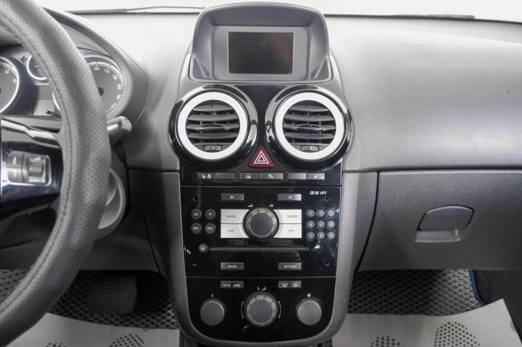 Opel Corsa 19 из 23