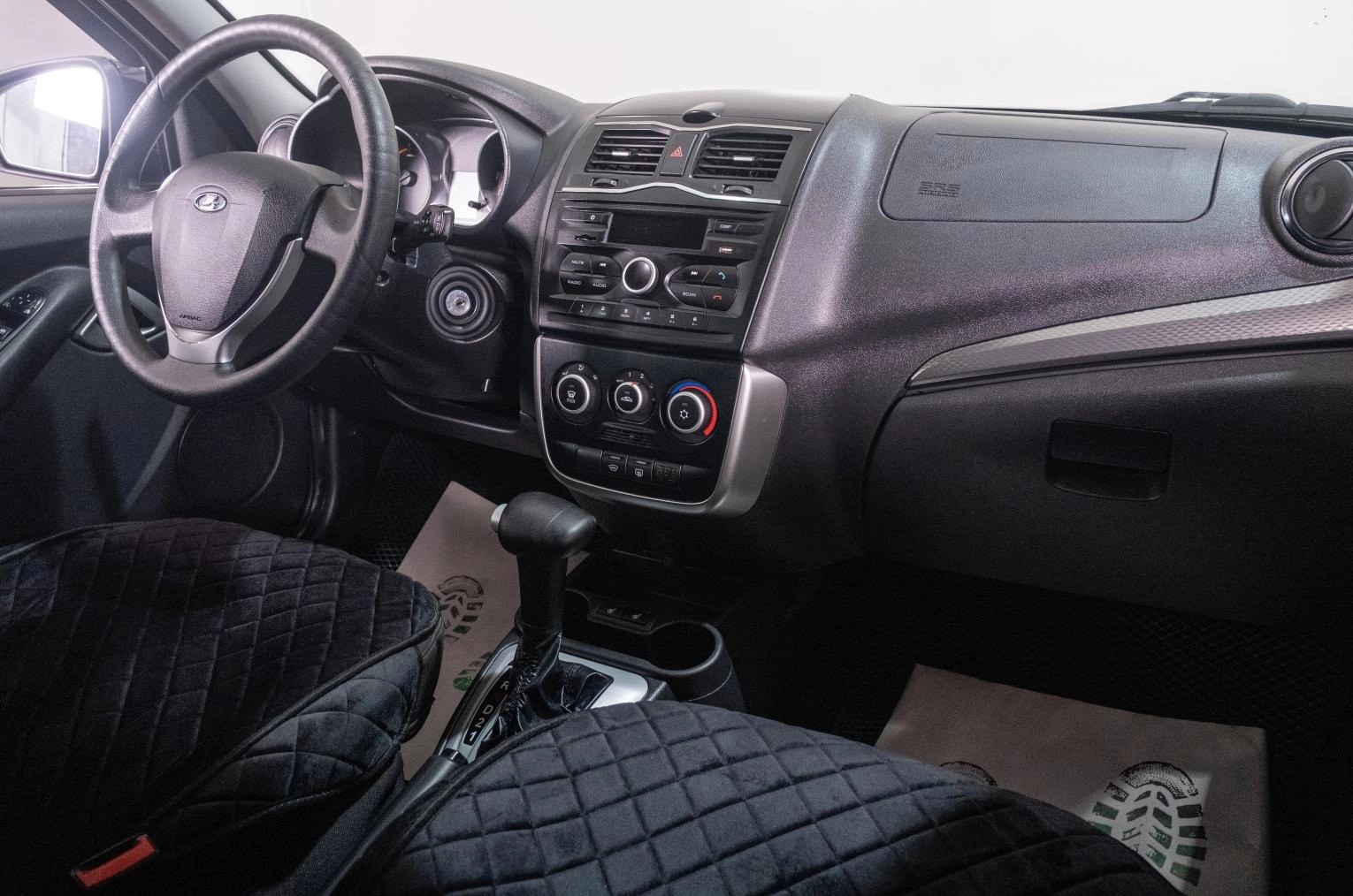 ВАЗ (LADA) Granta 14 из 19