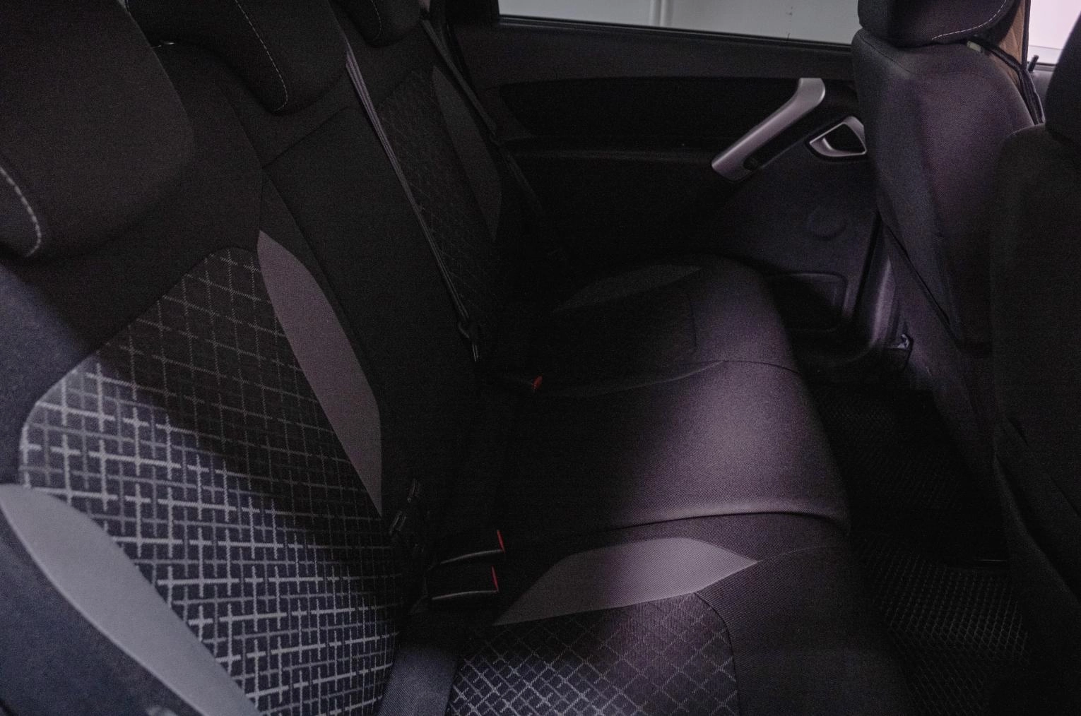 ВАЗ (LADA) Granta 18 из 19