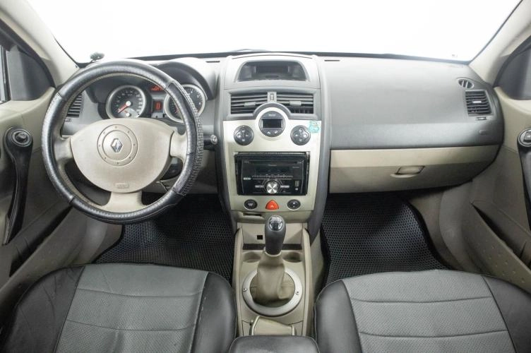 Renault Megane 13 из 19