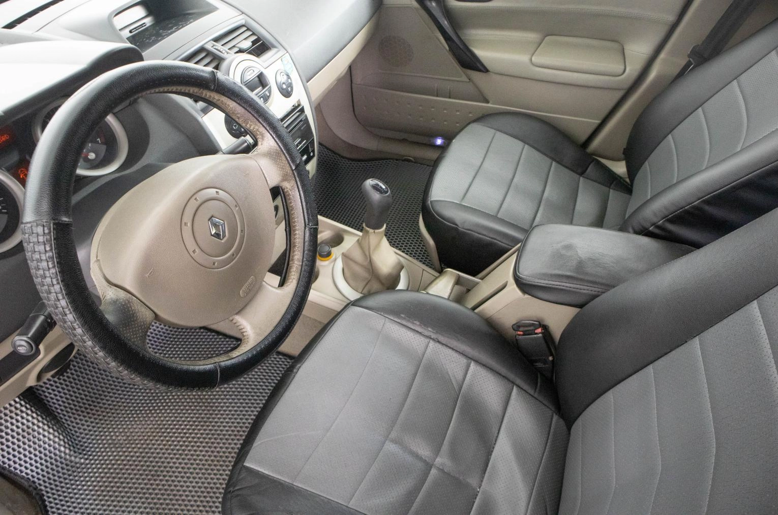 Renault Megane 8 из 19