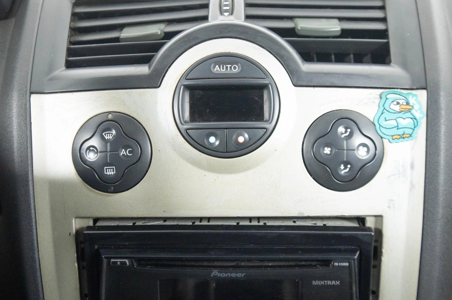 Renault Megane 15 из 19