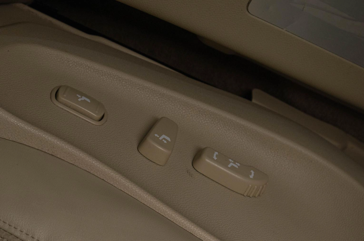 Infiniti FX50 10 из 22